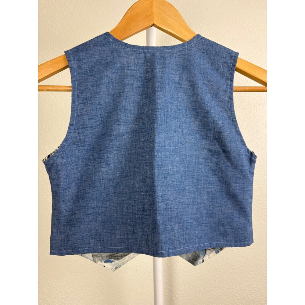 Kids Blue Reversible Vest Floral Embroidery Arctic Animal Polar Bear Print - Picture 3 of 7